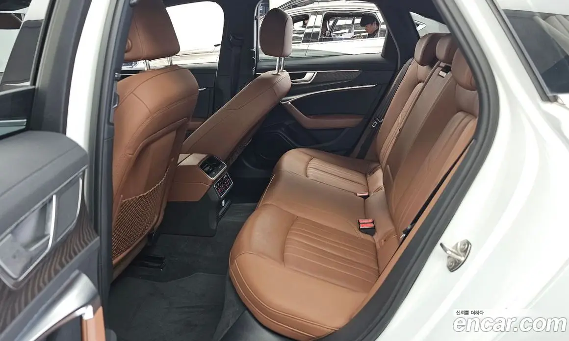 Audi A6 2020 2.0 автомат (гидро), фото 16 Audi A6 2020 2.0 автомат (гидро), фото 16
