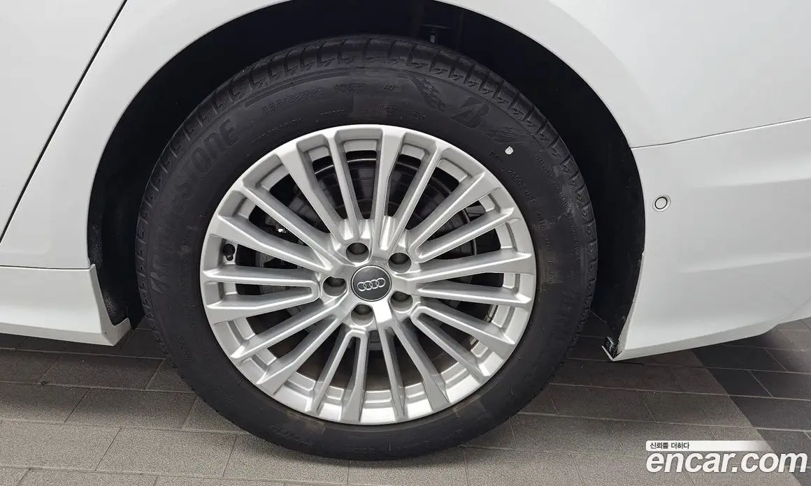 Audi A6 2020 2.0 автомат (гидро), фото 7 Audi A6 2020 2.0 автомат (гидро), фото 7