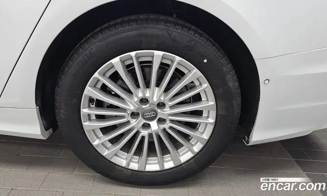 Audi A6 2020 2.0 автомат (гидро), миниатюра 7 Audi A6 2020 2.0 автомат (гидро), миниатюра 7