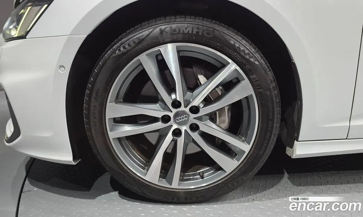 Audi A6 2020 3.0 автомат (гидро), фото 5 Audi A6 2020 3.0 автомат (гидро), фото 5