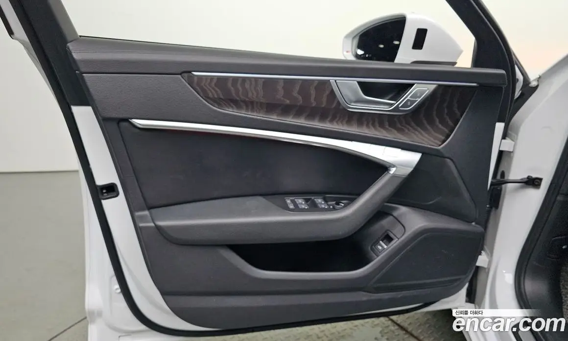 Audi A6 2021 2.0 автомат (гидро), фото 14 Audi A6 2021 2.0 автомат (гидро), фото 14