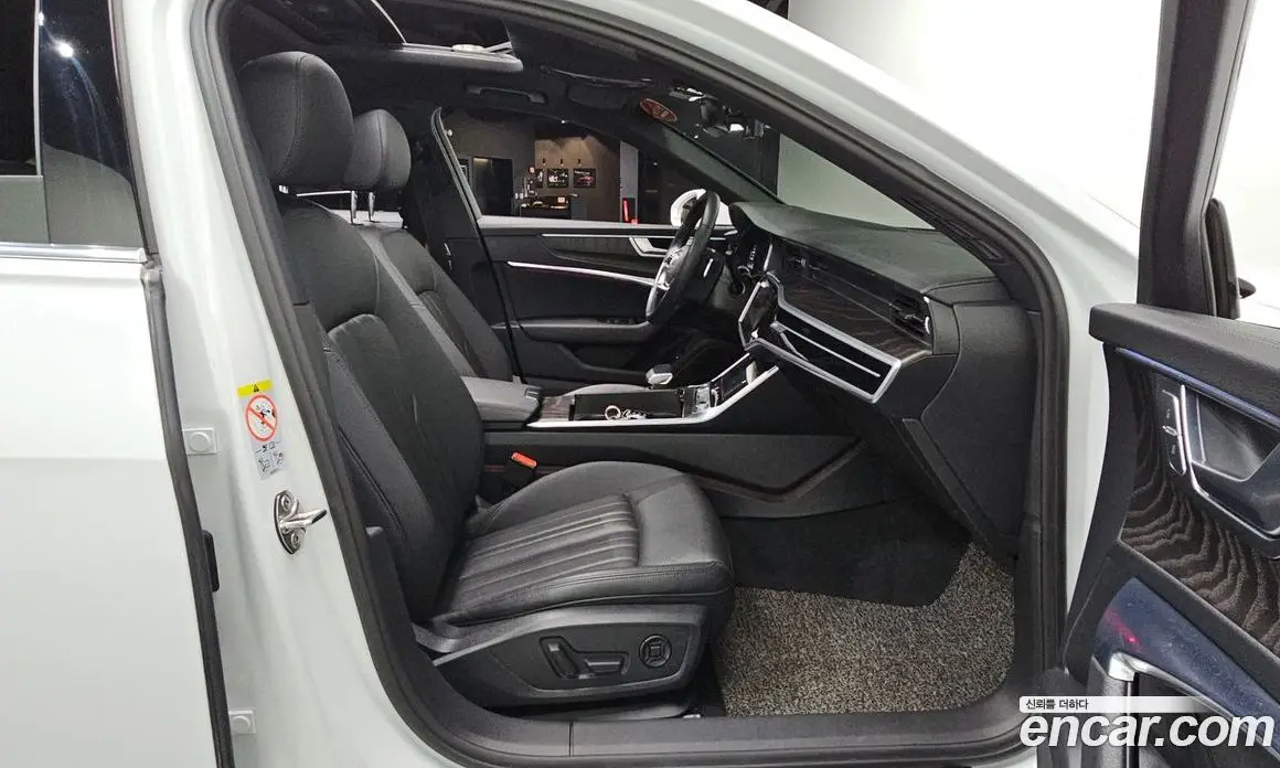 Audi A6 2021 2.0 автомат (гидро), фото 18 Audi A6 2021 2.0 автомат (гидро), фото 18