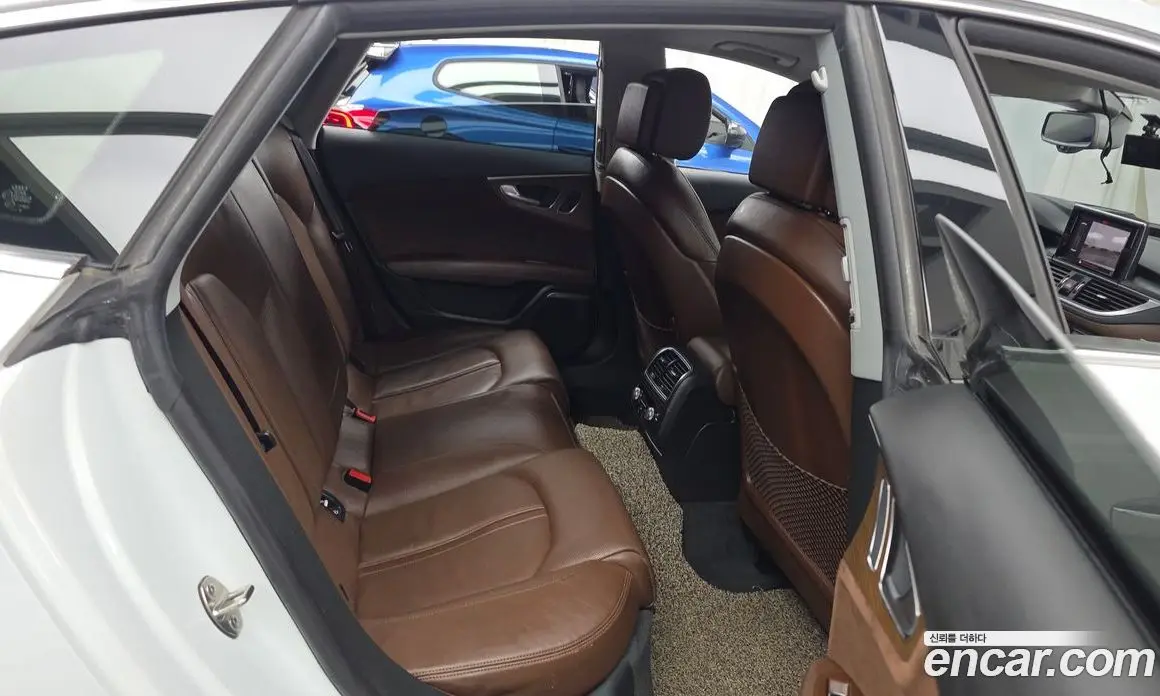 Audi A7 2015 3.0 автомат (гидро), фото 12