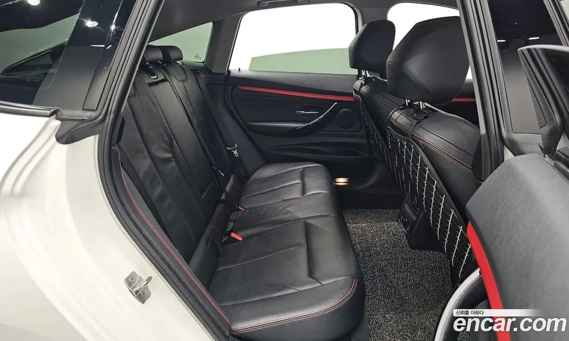 BMW 3 серия 2018 2.0 автомат (гидро), фото 15 BMW 3 серия 2018 2.0 автомат (гидро), фото 15