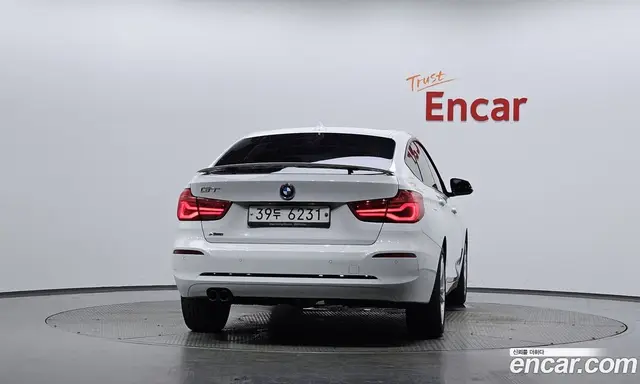 BMW 3 серия 2018 2.0 автомат (гидро), миниатюра 3 BMW 3 серия 2018 2.0 автомат (гидро), миниатюра 3