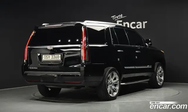 Cadillac Escalade 2018 6.2 автомат (гидро), миниатюра 2 Cadillac Escalade 2018 6.2 автомат (гидро), миниатюра 2