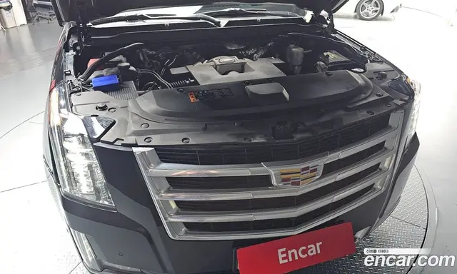 Cadillac Escalade 2018 6.2 автомат (гидро), миниатюра 6 Cadillac Escalade 2018 6.2 автомат (гидро), миниатюра 6