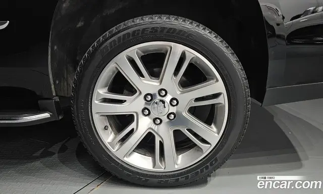 Cadillac Escalade 2018 6.2 автомат (гидро), миниатюра 7 Cadillac Escalade 2018 6.2 автомат (гидро), миниатюра 7