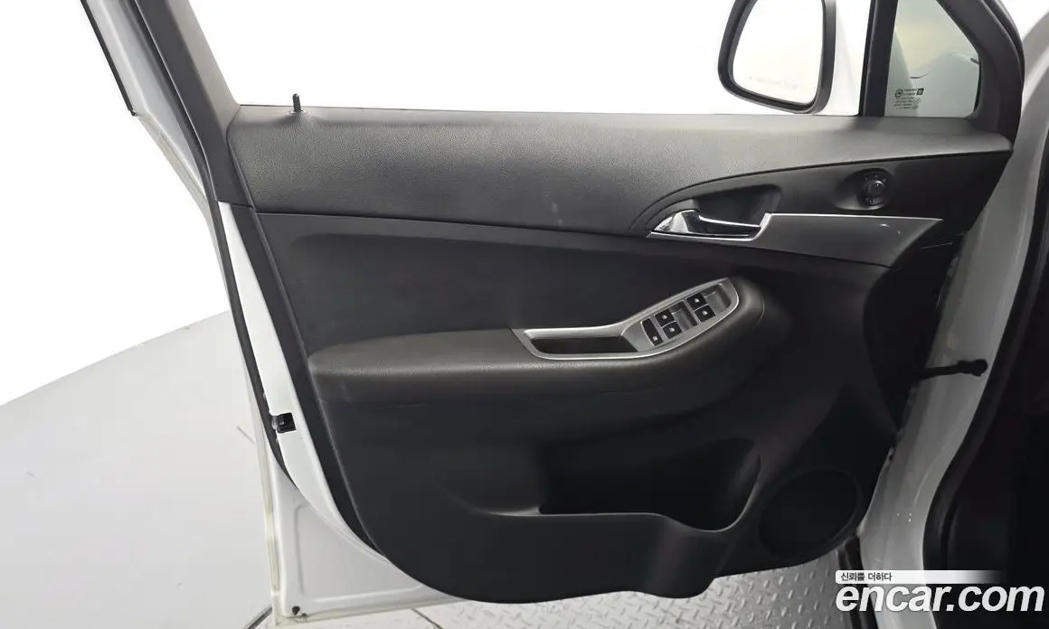 Chevrolet Orlando 2014 2.0 автомат (гидро), фото 14