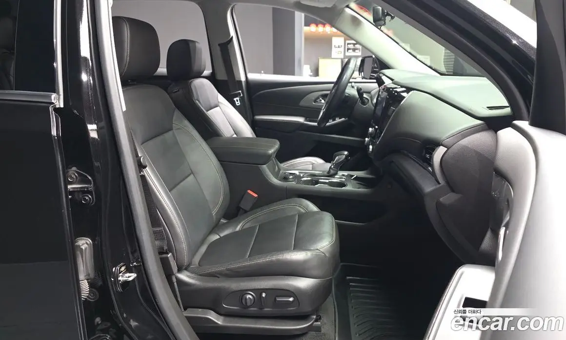 Chevrolet Traverse 2021 3.6 автомат (гидро), фото 17