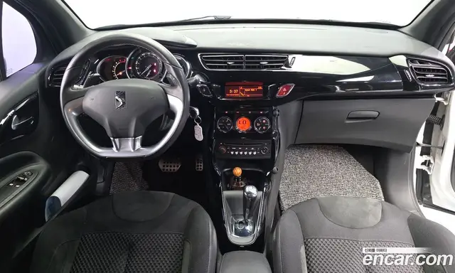 Citroen DS3 2017 1.6 автомат (гидро), миниатюра 7 Citroen DS3 2017 1.6 автомат (гидро), миниатюра 7