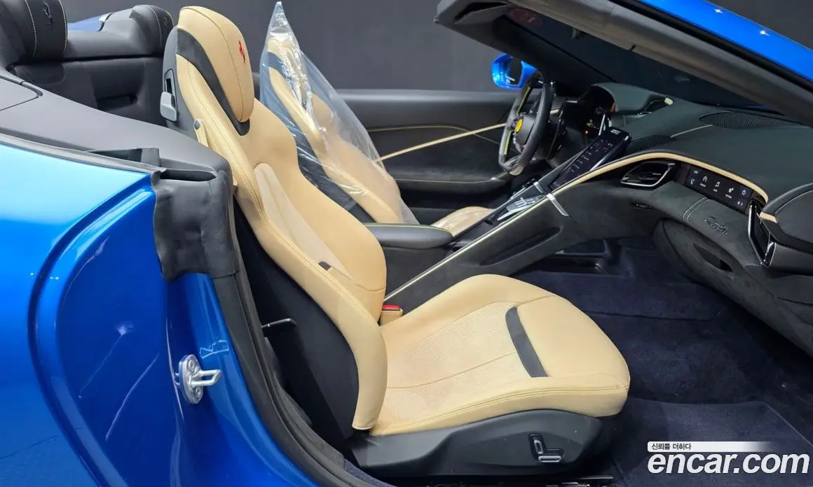 Ferrari Roma 2024 3.9 автомат (гидро), фото 11 Ferrari Roma 2024 3.9 автомат (гидро), фото 11