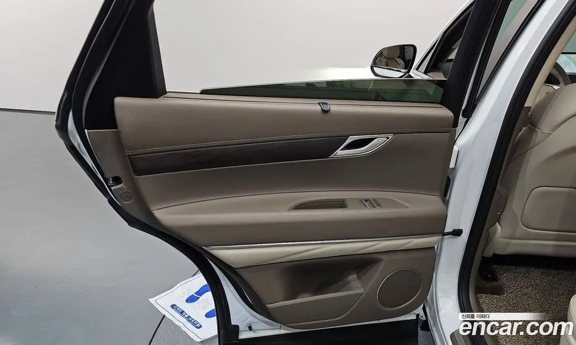 Genesis GV80 2020 3.0 автомат (гидро), фото 15 Genesis GV80 2020 3.0 автомат (гидро), фото 15