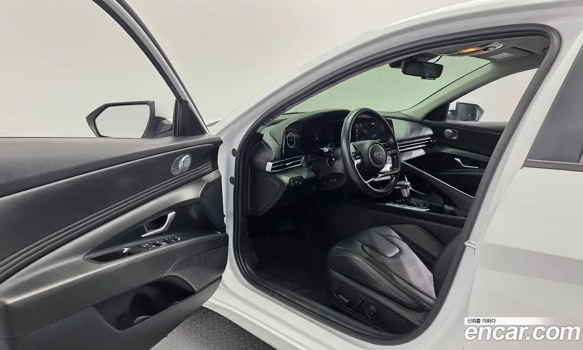 Hyundai Avante 2022 1.6 автомат (гидро), фото 13 Hyundai Avante 2022 1.6 автомат (гидро), фото 13