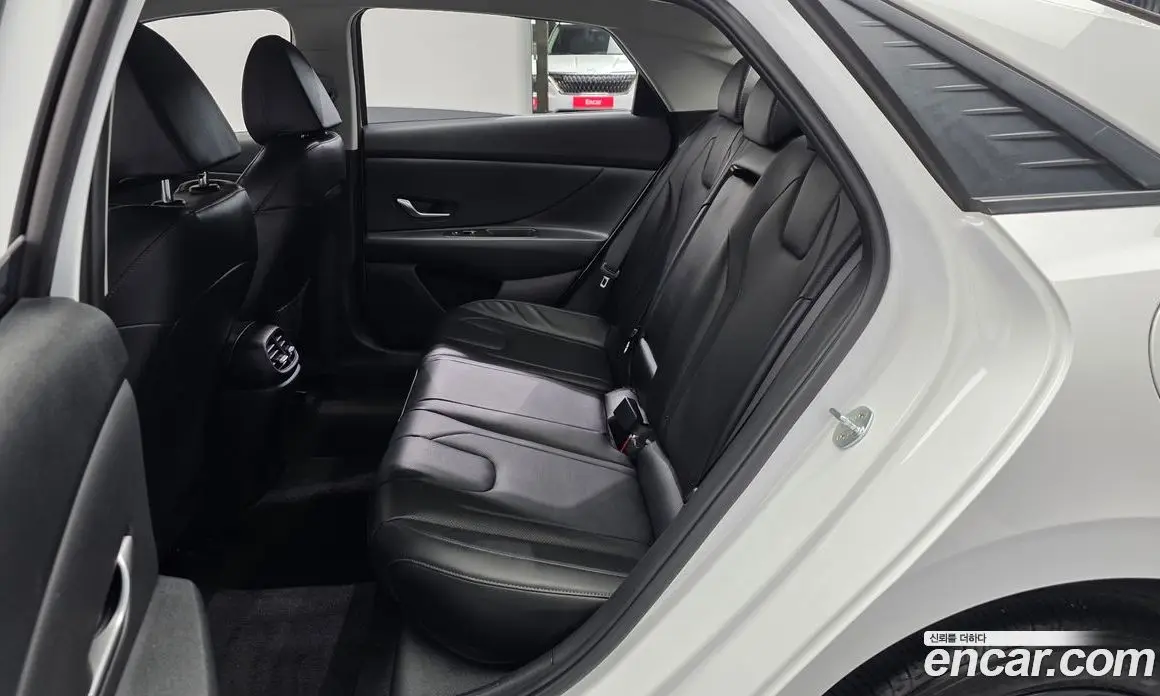 Hyundai Avante 2022 1.6 автомат (гидро), фото 16 Hyundai Avante 2022 1.6 автомат (гидро), фото 16
