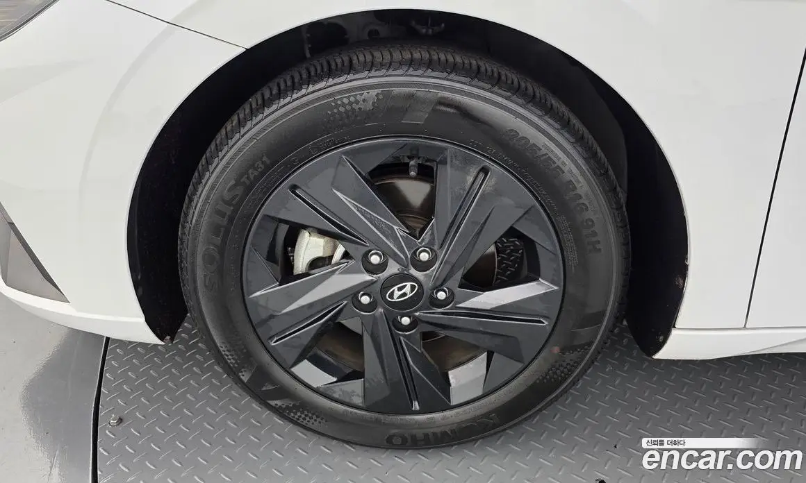 Hyundai Avante 2022 1.6 автомат (гидро), фото 5 Hyundai Avante 2022 1.6 автомат (гидро), фото 5