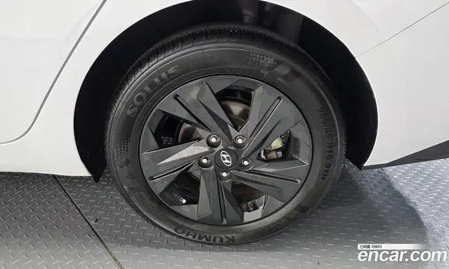 Hyundai Avante 2022 1.6 автомат (гидро), миниатюра 7 Hyundai Avante 2022 1.6 автомат (гидро), миниатюра 7