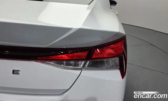 Hyundai Avante 2022 1.6 автомат (гидро), миниатюра 9 Hyundai Avante 2022 1.6 автомат (гидро), миниатюра 9