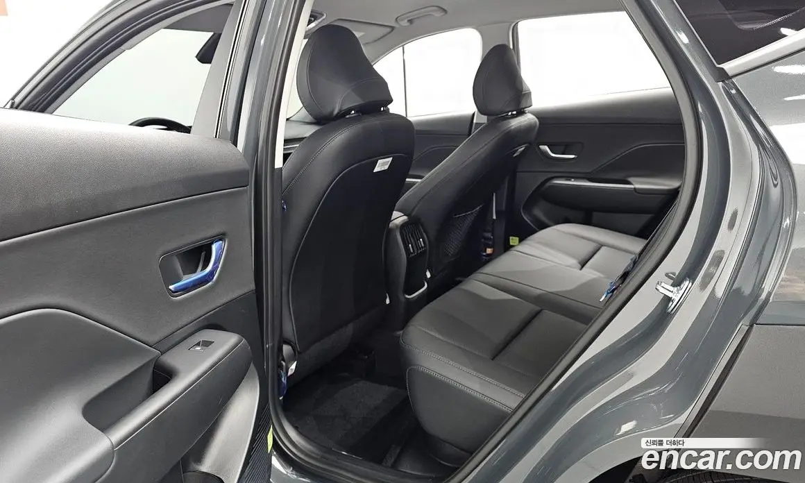 Hyundai Kona 2026 1.6 автомат (гидро), фото 15 Hyundai Kona 2026 1.6 автомат (гидро), фото 15
