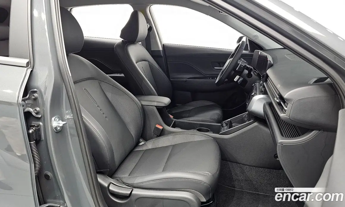 Hyundai Kona 2026 1.6 автомат (гидро), фото 16 Hyundai Kona 2026 1.6 автомат (гидро), фото 16