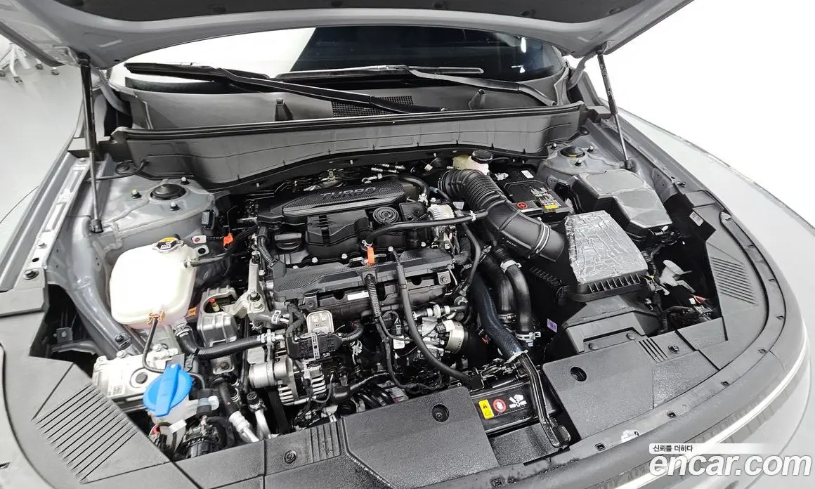 Hyundai Kona 2026 1.6 автомат (гидро), фото 5 Hyundai Kona 2026 1.6 автомат (гидро), фото 5