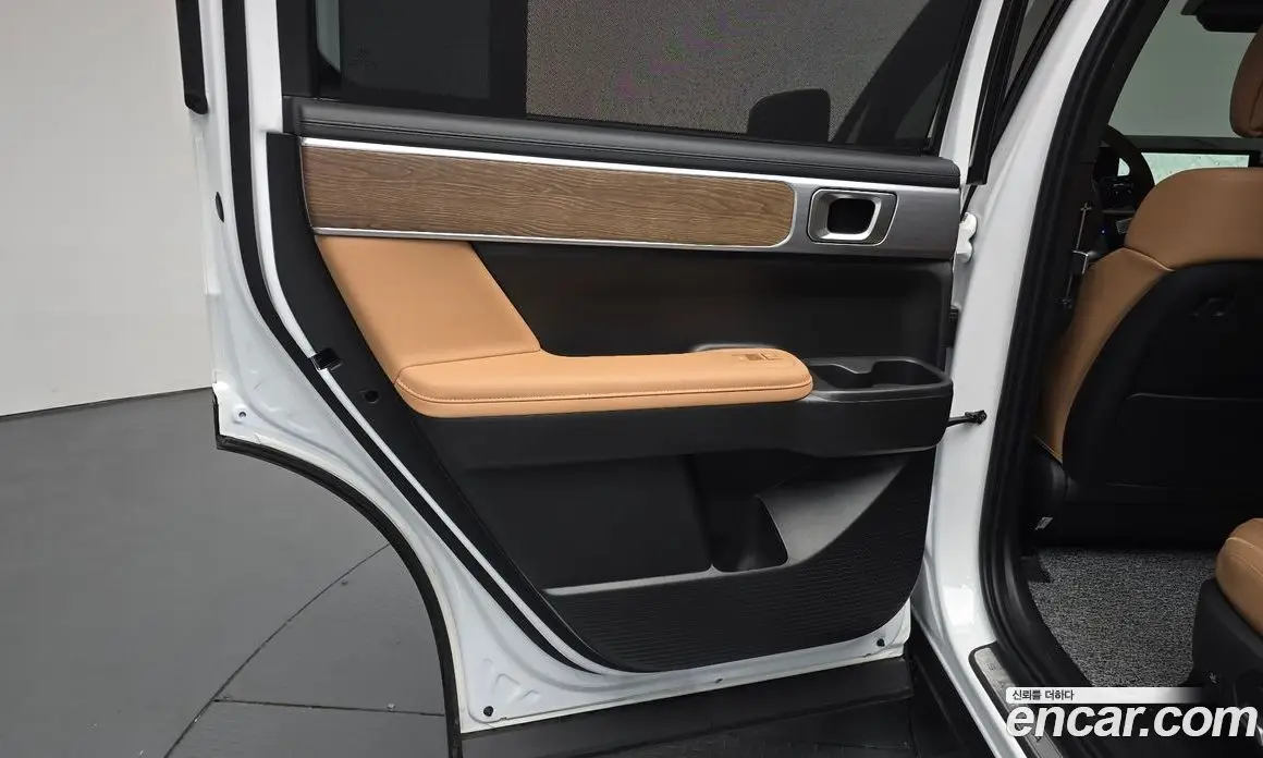 Hyundai Santa Fe 2025 1.6 автомат (гидро), фото 14