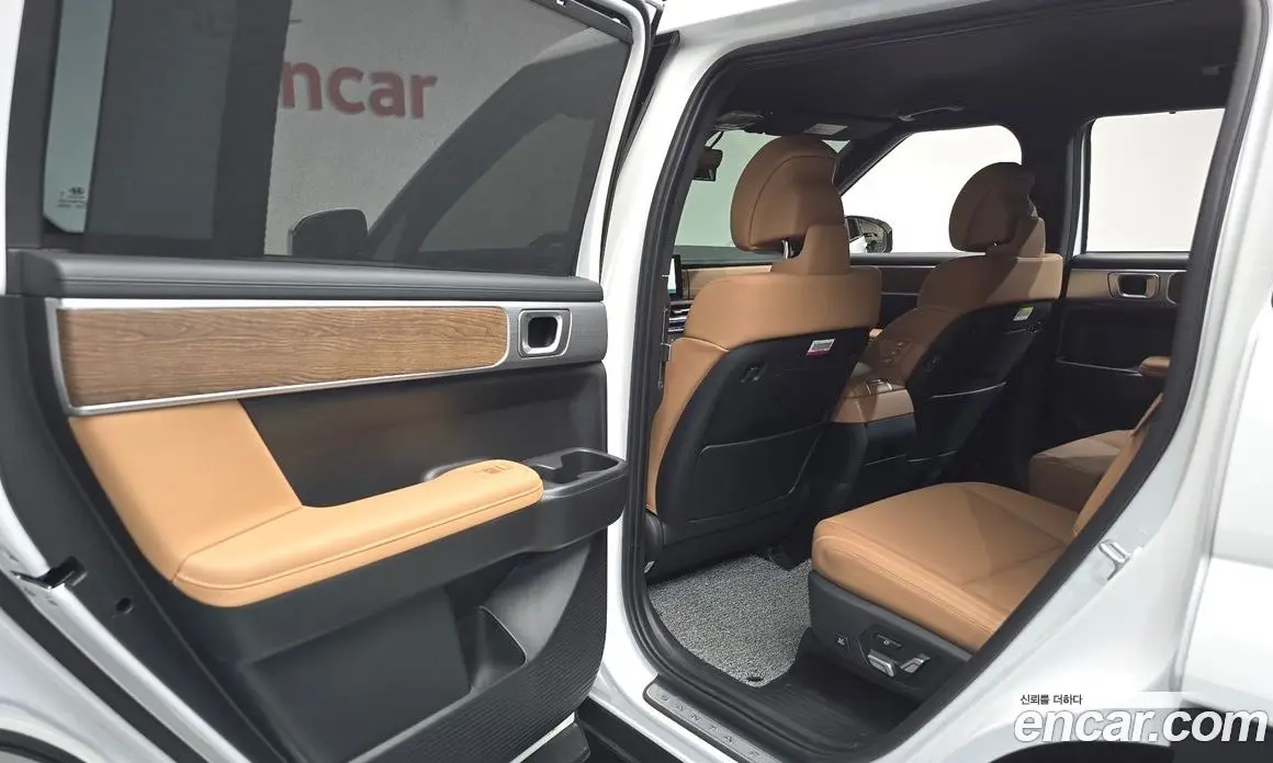 Hyundai Santa Fe 2025 1.6 автомат (гидро), фото 15