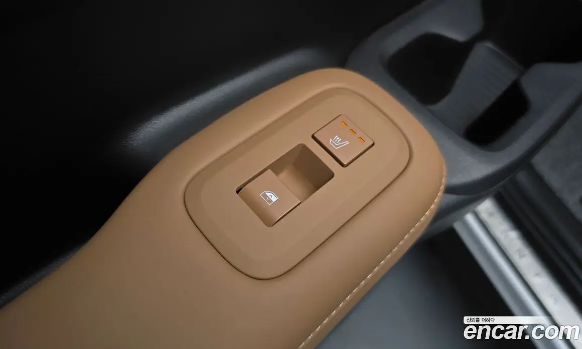 Hyundai Santa Fe 2025 1.6 автомат (гидро), фото 24