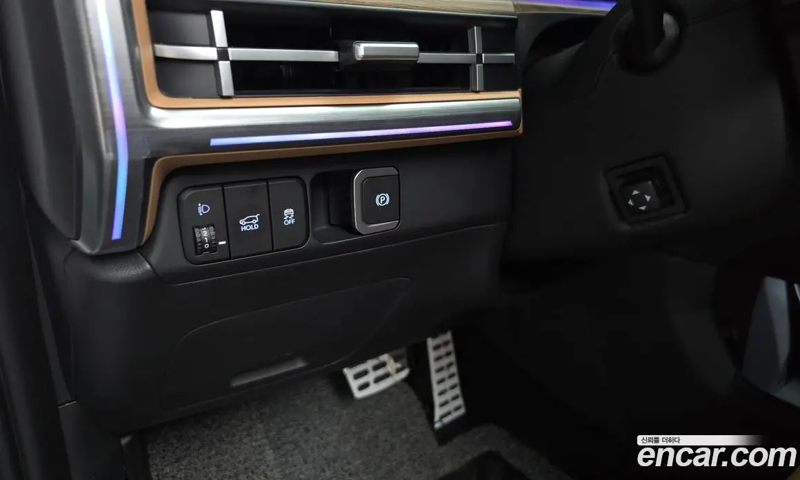 Hyundai Santa Fe 2025 1.6 автомат (гидро), фото 26
