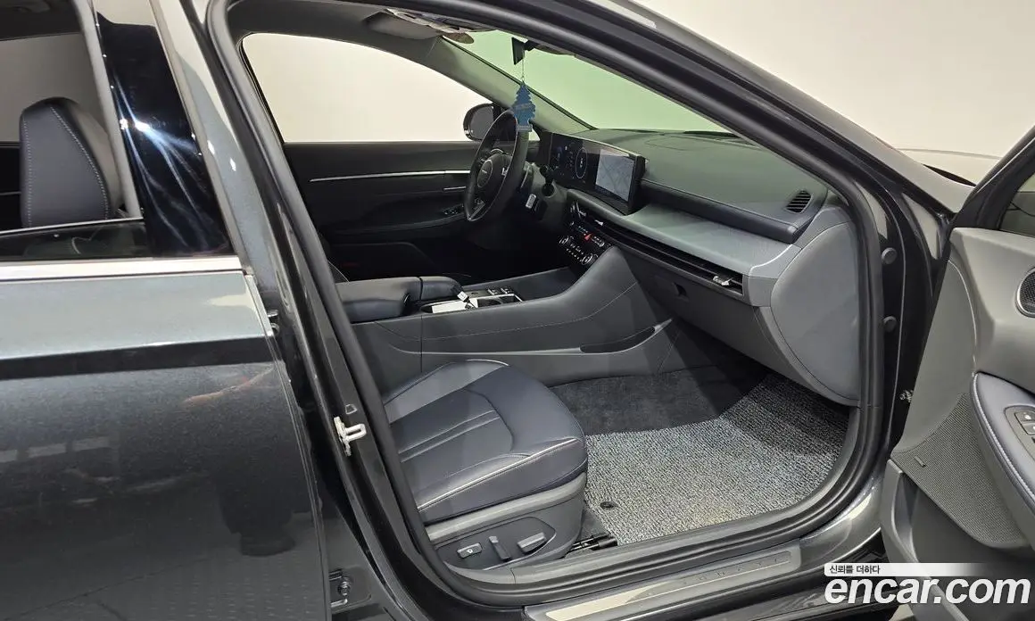 Hyundai Sonata 2025 2.0 автомат (гидро), фото 16 Hyundai Sonata 2025 2.0 автомат (гидро), фото 16