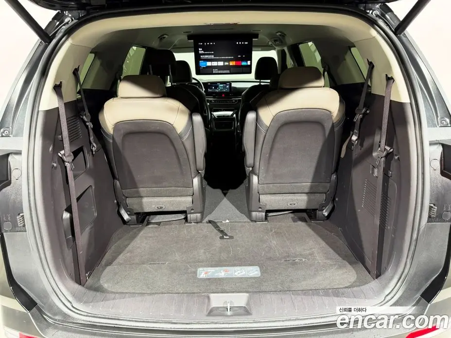 Kia Carnival 2024 2.2 автомат (гидро), фото 10 Kia Carnival 2024 2.2 автомат (гидро), фото 10