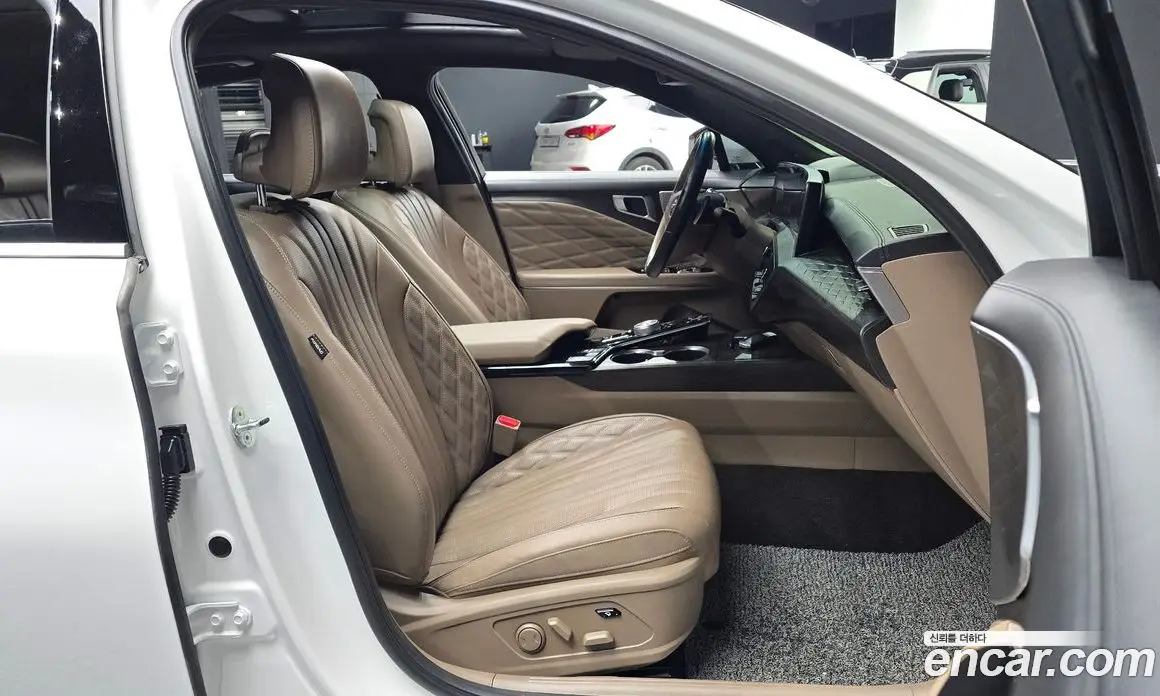 Kia K8 2022 2.5 автомат (гидро), фото 15 Kia K8 2022 2.5 автомат (гидро), фото 15