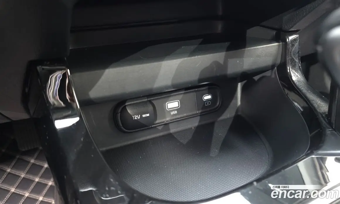 Kia Seltos 2025 1.6 автомат (гидро), фото 18 Kia Seltos 2025 1.6 автомат (гидро), фото 18