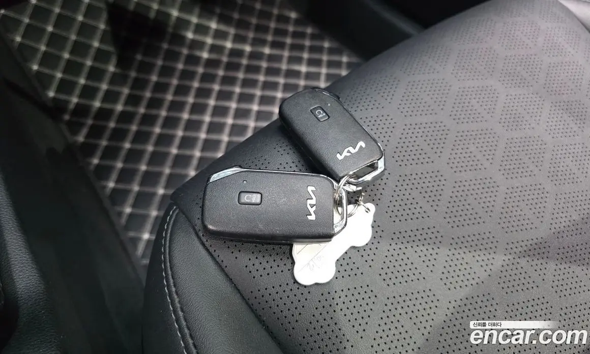 Kia Seltos 2025 1.6 автомат (гидро), фото 19 Kia Seltos 2025 1.6 автомат (гидро), фото 19