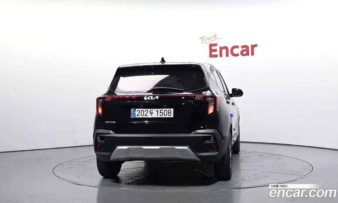 Kia Seltos 2025 1.6 автомат (гидро), фото 4 Kia Seltos 2025 1.6 автомат (гидро), фото 4