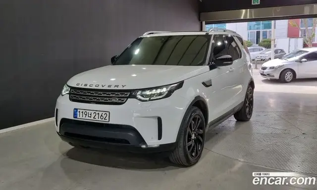 Land Rover Discovery 2019 3.0 автомат (гидро), миниатюра 2