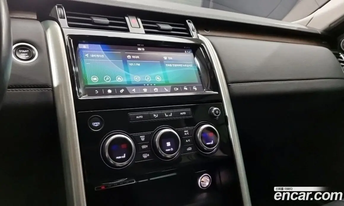 Land Rover Discovery 2019 3.0 автомат (гидро), фото 9