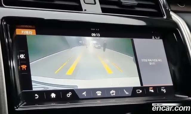 Land Rover Discovery 2019 3.0 автомат (гидро), миниатюра 10