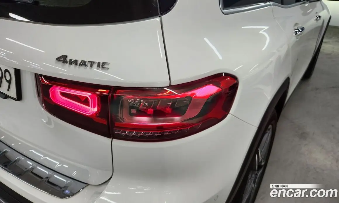 Mercedes-Benz GLB-Class 2021 2.0 автомат (гидро), фото 14