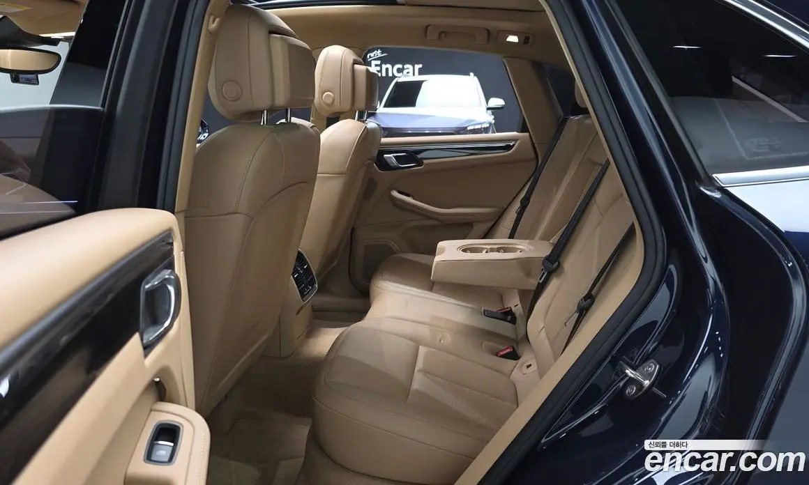 Porsche Macan 2016 3.0 автомат (гидро), фото 12 Porsche Macan 2016 3.0 автомат (гидро), фото 12