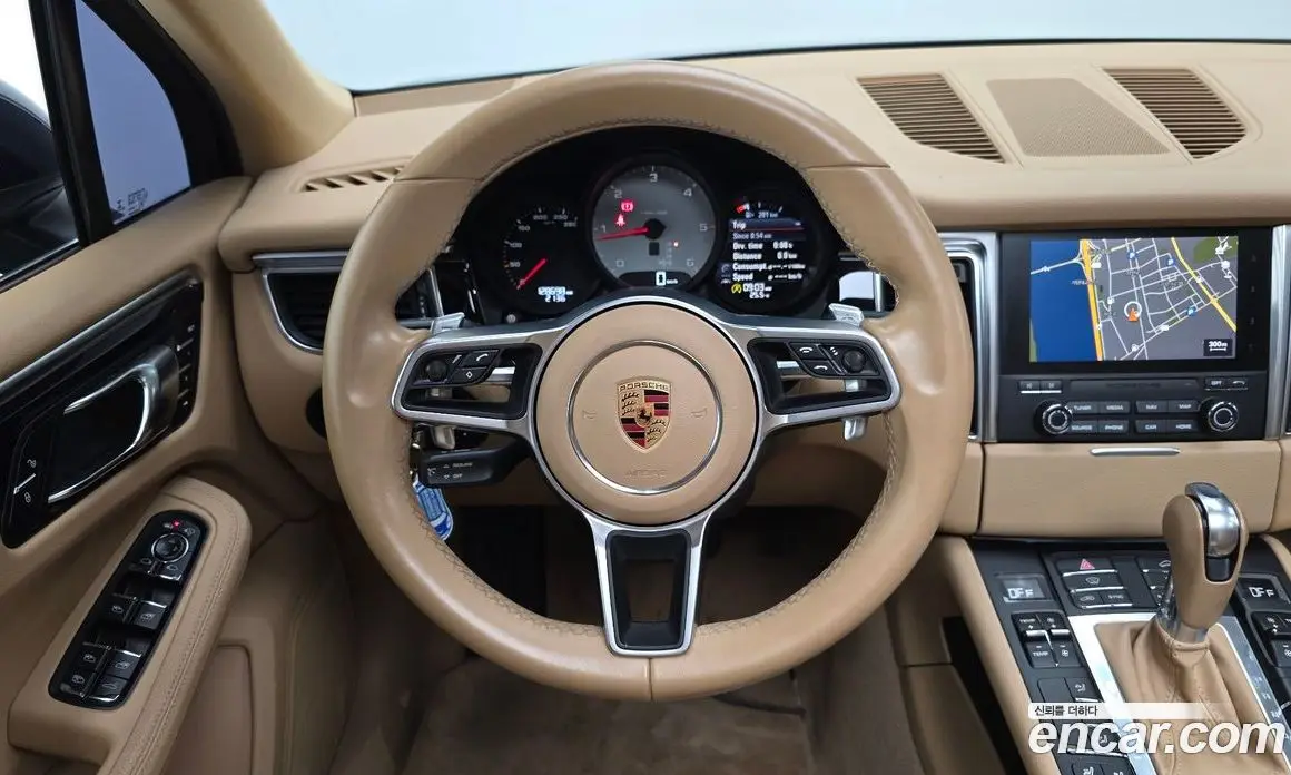 Porsche Macan 2016 3.0 автомат (гидро), фото 14 Porsche Macan 2016 3.0 автомат (гидро), фото 14
