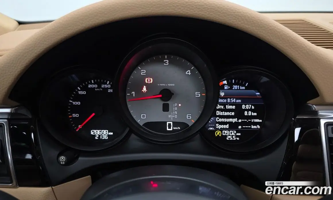 Porsche Macan 2016 3.0 автомат (гидро), фото 8 Porsche Macan 2016 3.0 автомат (гидро), фото 8