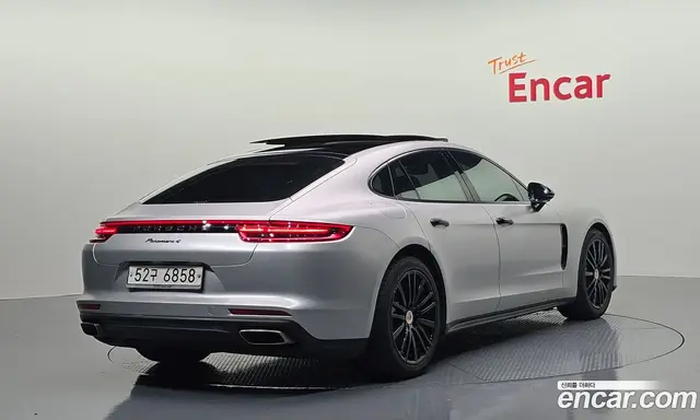 Porsche Panamera 2018 3.0 автомат (гидро), миниатюра 2 Porsche Panamera 2018 3.0 автомат (гидро), миниатюра 2