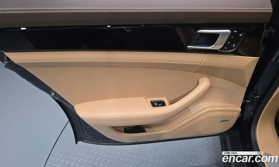 Porsche Panamera 2018 3.0 автомат (гидро), фото 15 Porsche Panamera 2018 3.0 автомат (гидро), фото 15