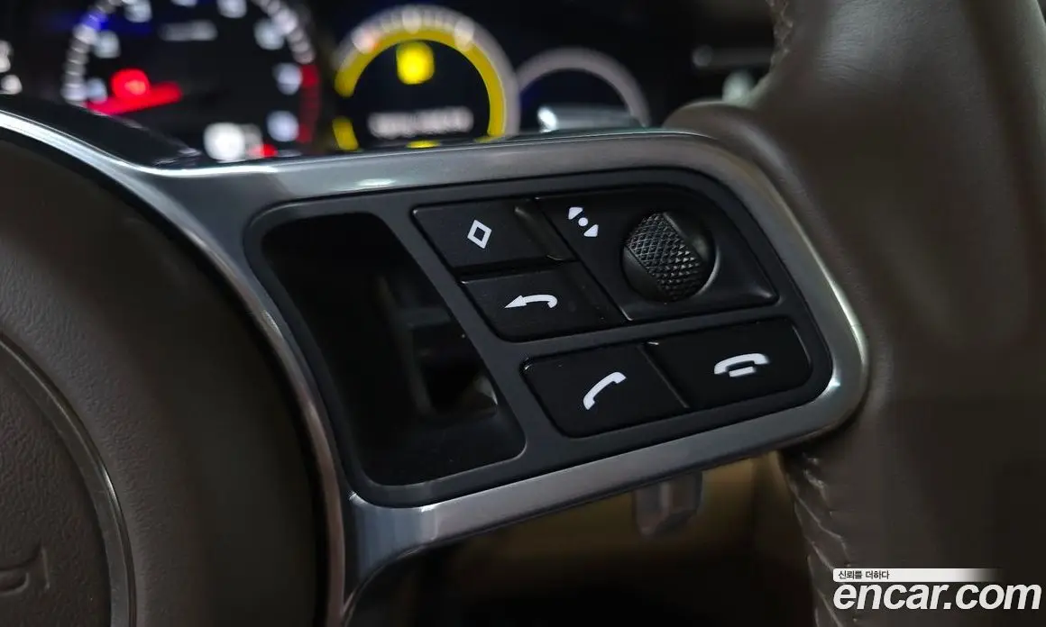 Porsche Panamera 2018 3.0 автомат (гидро), фото 24 Porsche Panamera 2018 3.0 автомат (гидро), фото 24