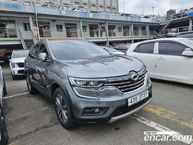 Renault (Samsung) QM6 2018 2.0 автомат (гидро), миниатюра 4 Renault (Samsung) QM6 2018 2.0 автомат (гидро), миниатюра 4