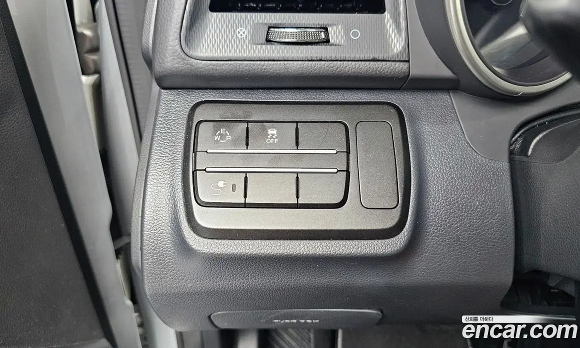 SsangYong TIBOLI 2017 1.6 автомат (гидро), фото 26