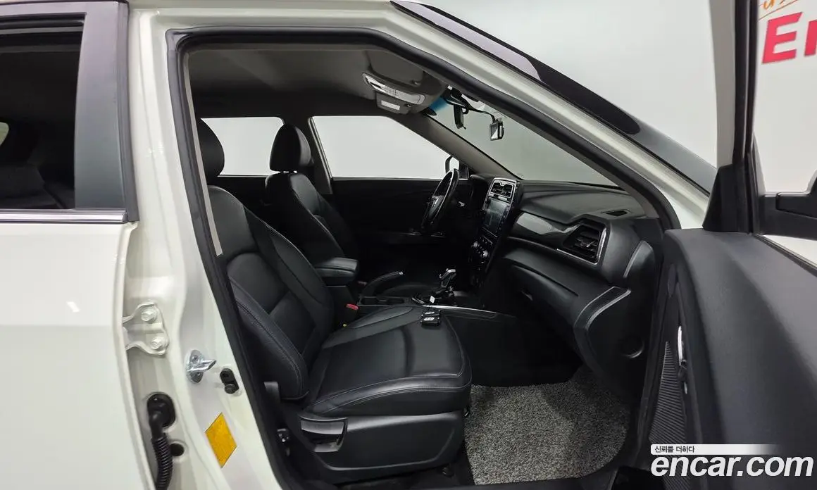 SsangYong TIBOLI 2019 1.5 автомат (гидро), фото 13