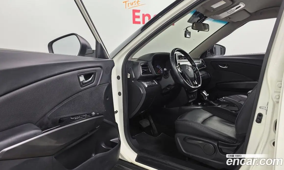 SsangYong TIBOLI 2019 1.5 автомат (гидро), фото 16