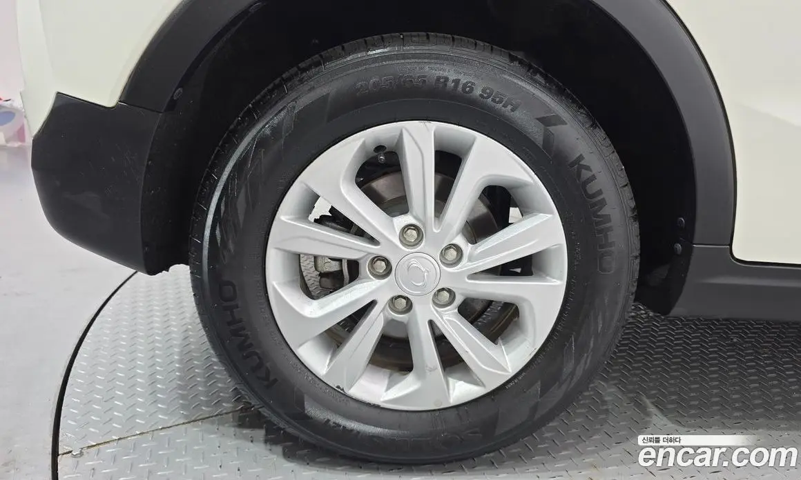 SsangYong TIBOLI 2019 1.5 автомат (гидро), фото 5